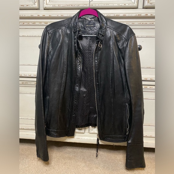 Massimo Dutti Jackets & Blazers - Massimo Dutti genuine sheepskin leather biker jacket black (Women, M size)